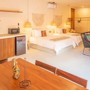 Nuee & Club 4*, Tulum Messico