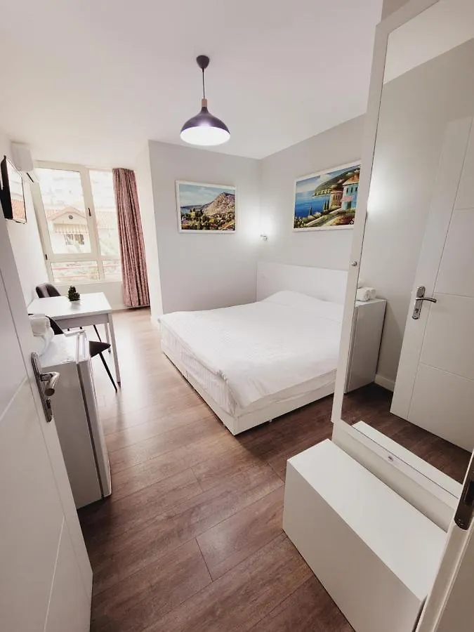 Hotel Nuestra Casa Tirana Affittacamere